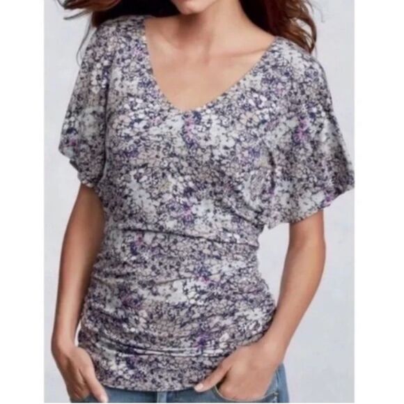 CAbi Purple and White Floral V-Neck Top - Picture 1 of 5
